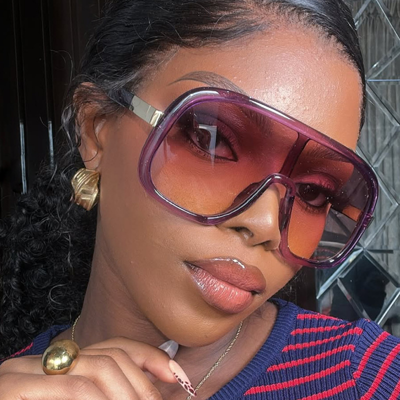 2025 Over sized Double Bridge Sunglasses for Women Fashionable UV 400 Protection Shield Shades