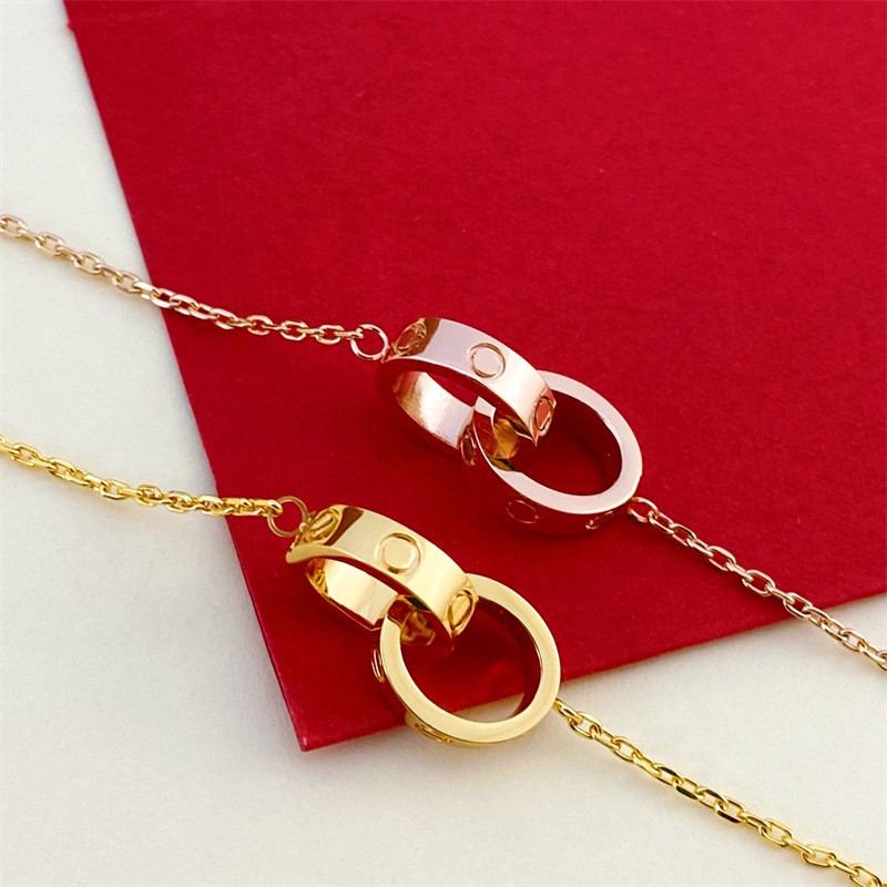 Pendant Luxury Fashion 18K Gold Letter Love Style Bracelet Necklace for Women Diamonds Love Metal Chain Double Ring Pendant with Lobster Clasp Jewelry Gift
