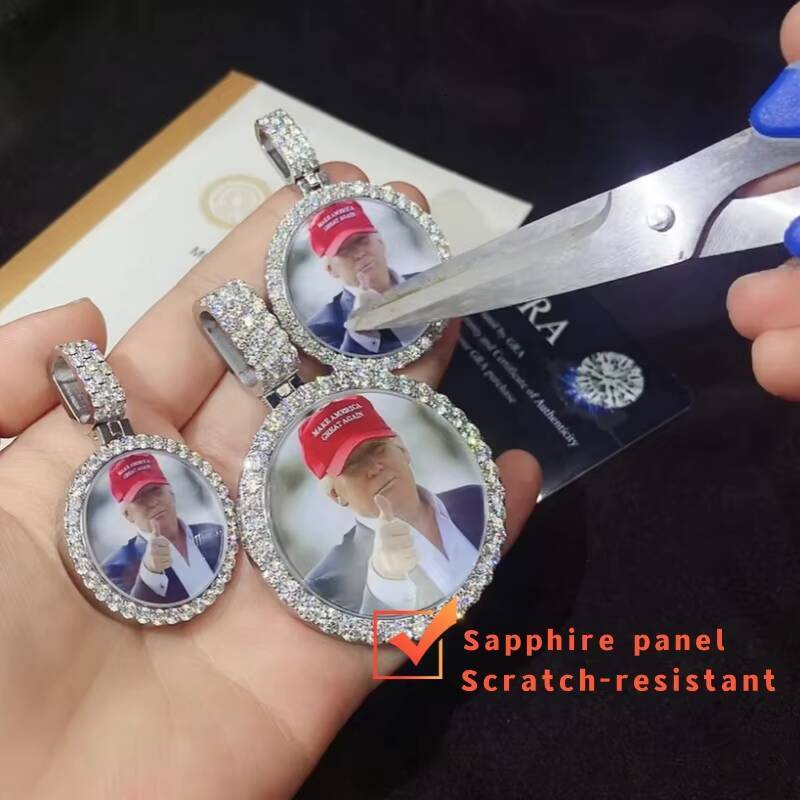 New Design Saphire Panel No Scratch Memory Moissanite Photo Pendant Fashion Waterproof Iced Out Moissanite Picture Pendant