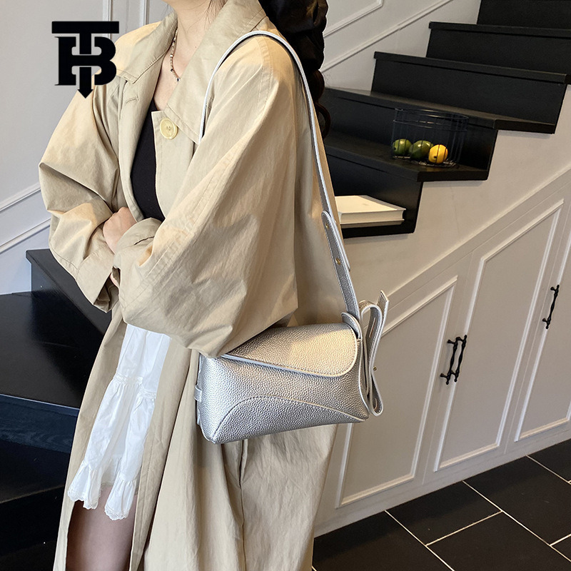 TB BHULAMTE Designer Luxury 2025 Women's Versatile Fashion Shoulder Bag Large Capacity Casual Simple Underarm Bag Crossbody Bag Tote Bag Free Shi