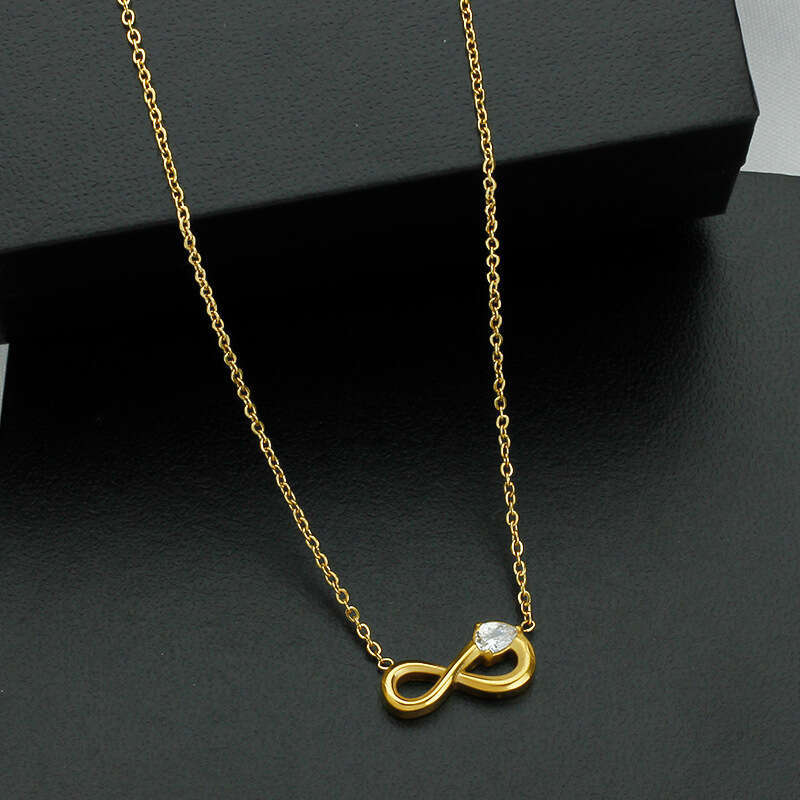 Fashionable titanium steel pendant necklace, beach collarbone chain, women's non fading jewelry
