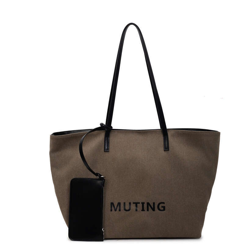 Korean Style Large Capacity Tote for Women 2025 New Versatile Handbag High-End Underarm Trendy Shoulder Bag