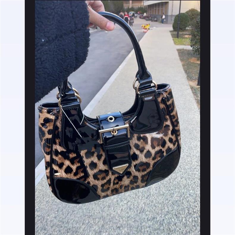 2025 autumn new retro leopard print niche style handbag crossbody bag Y2K Korean fashion underarm bag designer shoulder bag women's shoulder bag