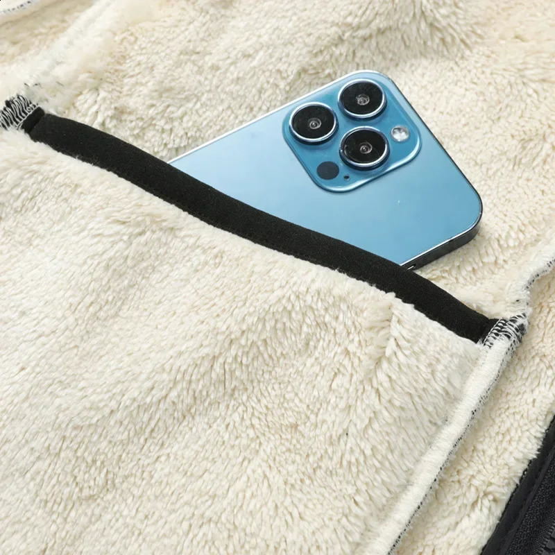 Autumn and Winter Lambswool Vests Men Warm Padded Standup Collar Large Size Casual Versatile Trend Jacket Shoulders 251023