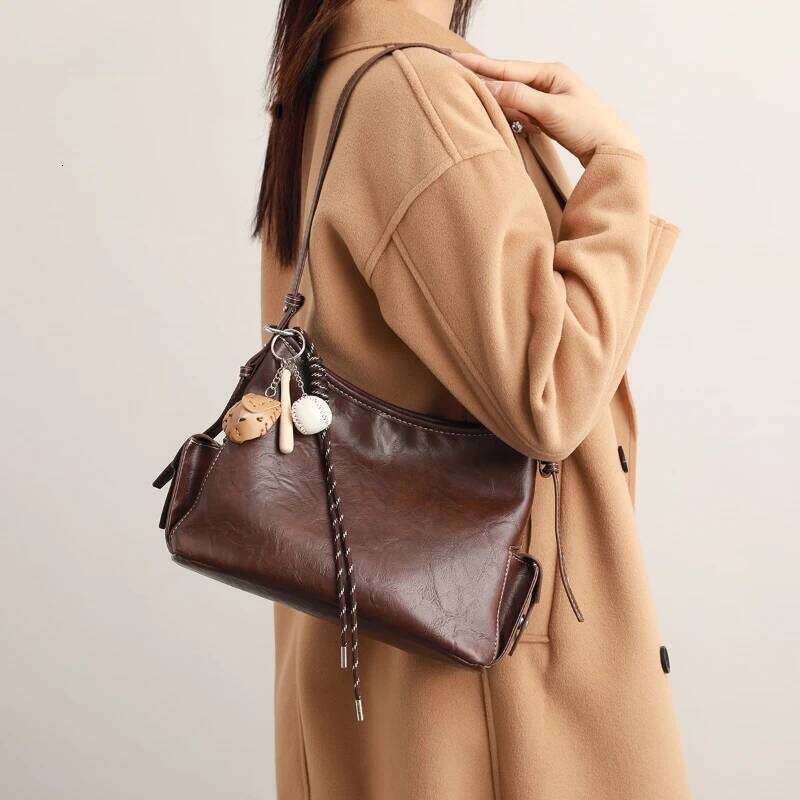 Ur2025 New Retro Single Oulder Tote Casual Commute Large Capaci Women's Versatile Crossbody Bag Daily Use PU Leather