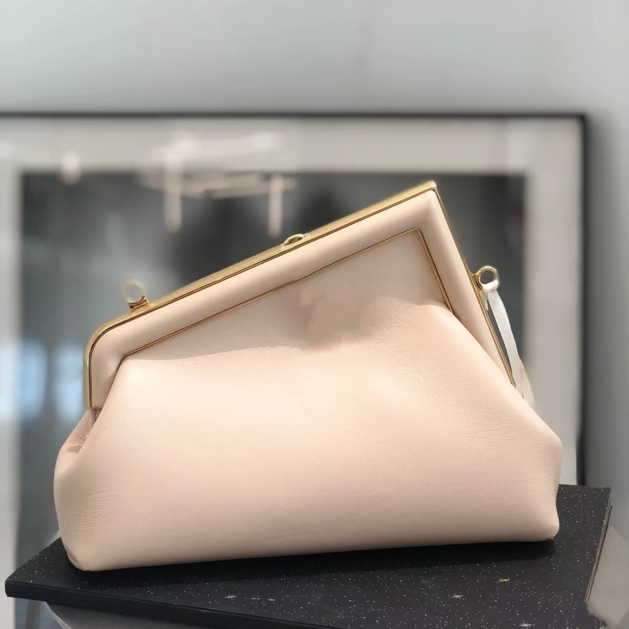 Black Leather crossbodyFashion Evening bag First Women's Luxury Tote Bags Sac purse Pochette Lady Designer bag Formal wed Shoulder handbag City weekend bag Luxe Gift