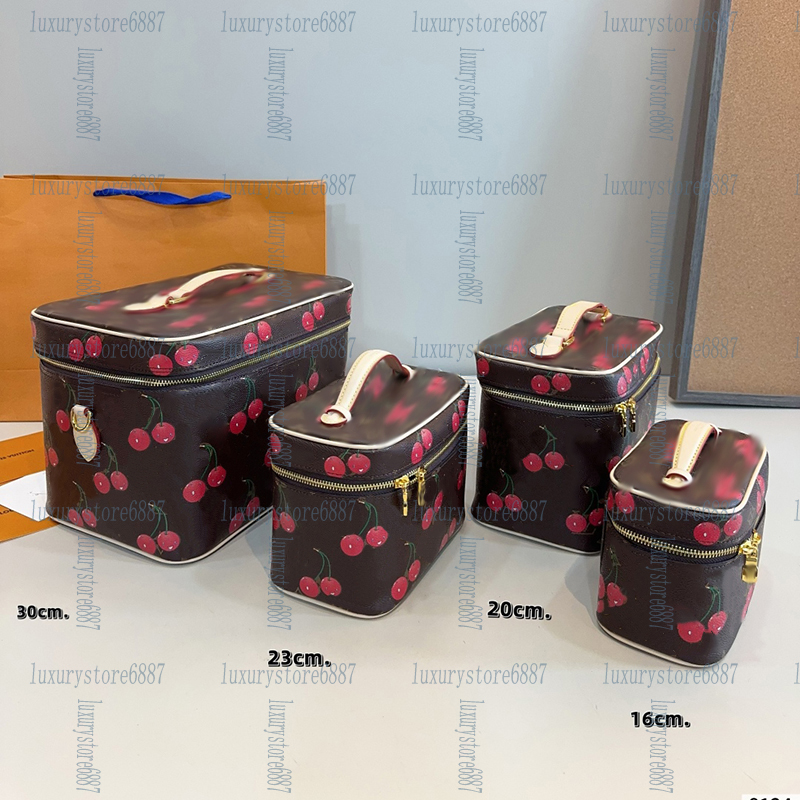 Designer Bag Makeup Bag Luxury Cosmetic bag High Quality Womens Handbag Purse Cowhide travel Storage Bag Toiletry Bag Mini Brown vanity bag designer cosmetic bag 359