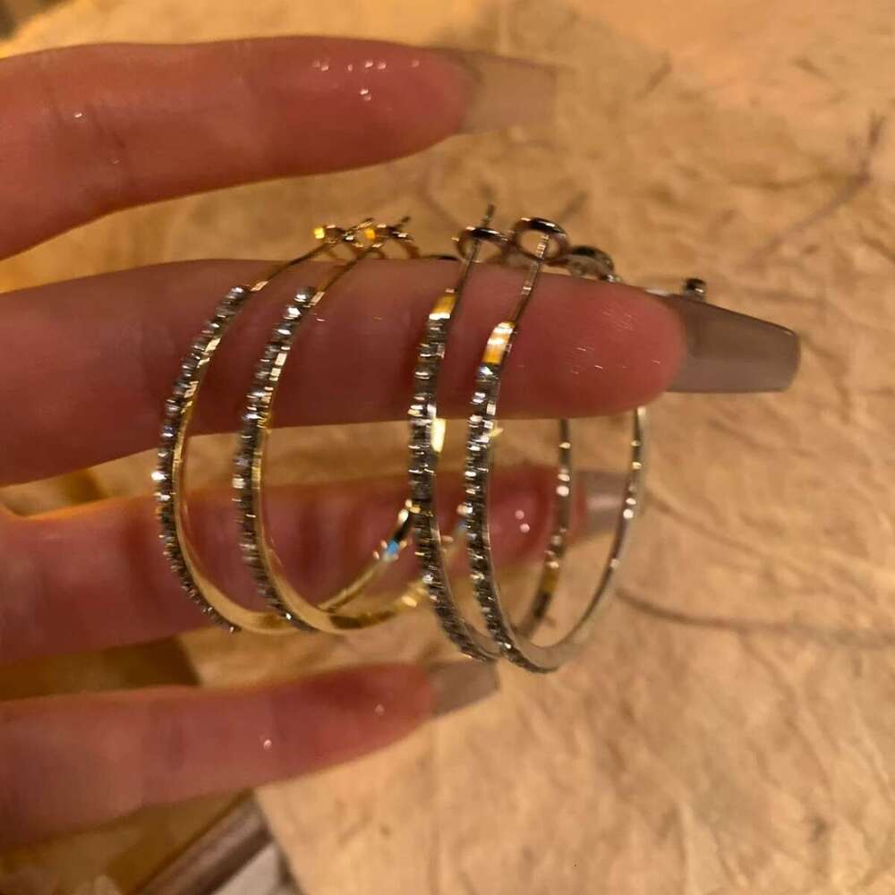 Shop Owner Highly Recommended Super Shiny Dia-Studded Hoop 2024 New Unique Earrings for Women with Square and Round Faces
