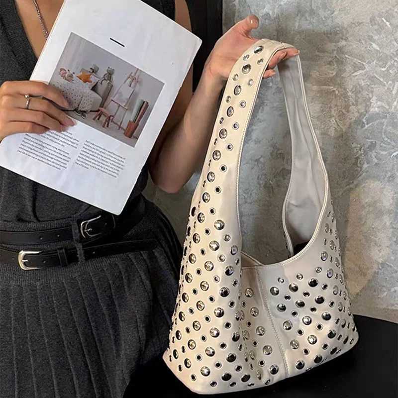 Fashion Punk Metal Rivet Bucket Bag High Quality Yellow Underarm Shoulder Tote Bag 2025 New Trendy Motorcycle Bag Womens Bags R250828