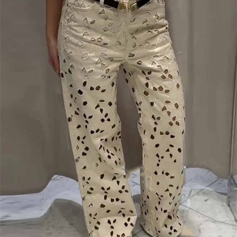 Casual Hollow Out Jeans Women Loose Solid Flower Hole High Waist Wide Denim Pants 2025 Autumn Fashion Streetwear Lady Trousers Z260313