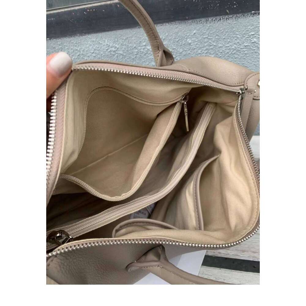 New First Layer Cow Leather Women Handbag Coffee Wine Red Color Soft Cowskin Ladies Commuter Office Business Tote Large