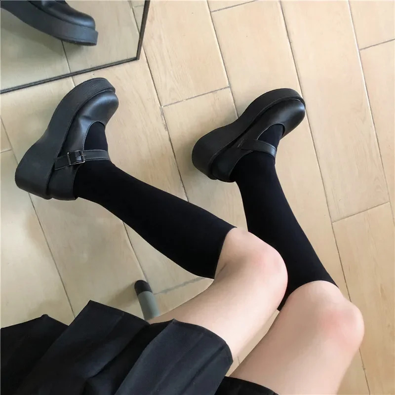 Solid Color Black White Long Socks Stockings JK Japan Style School Thigh High Stockings Lolita Kawaii Cute Knee High Socks 250827