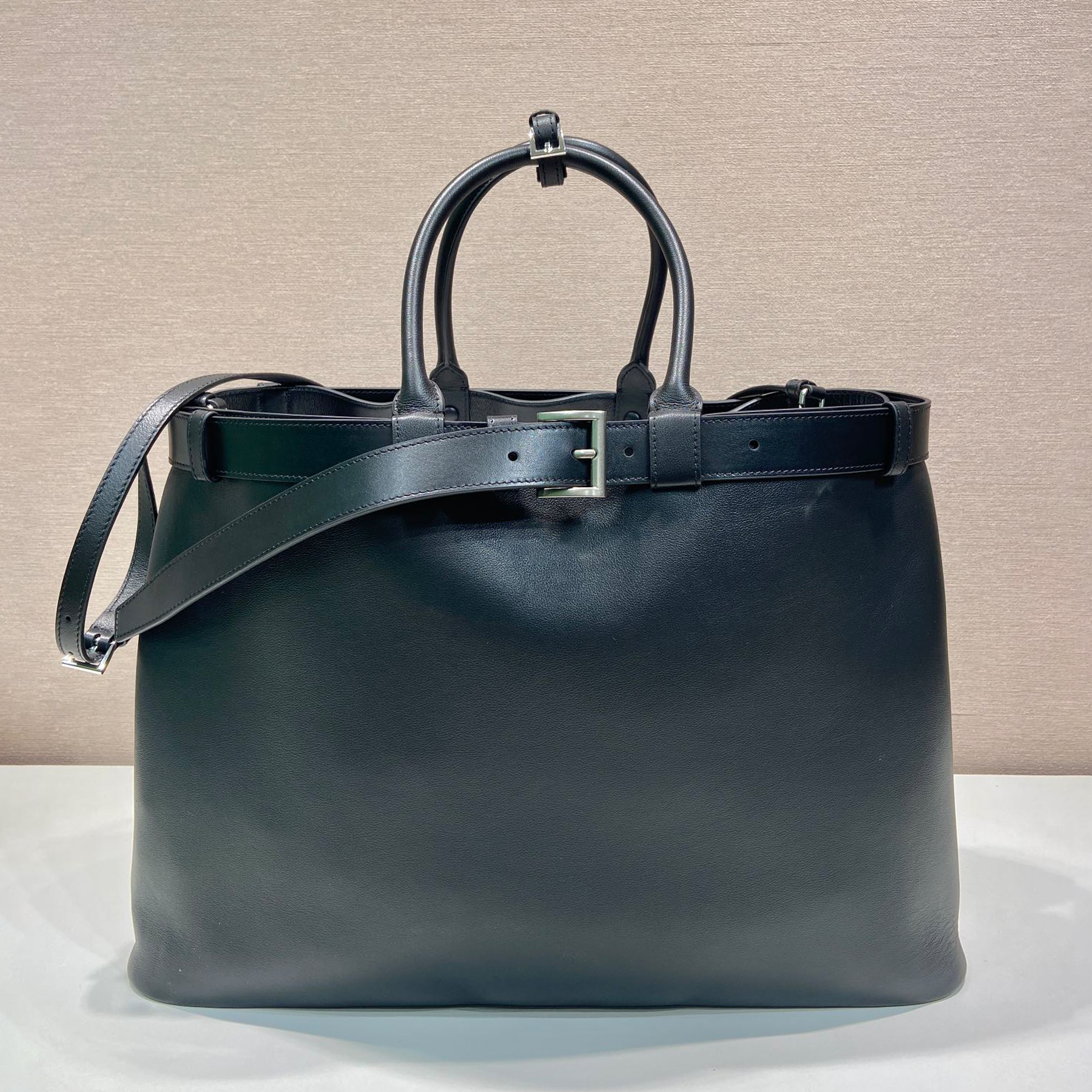 New 10A Oversize Buckle Leather Handbag With Belt Luxury Designer Soft Genuine Leather Shoulder Bag Silver Hardware Handbag Detachable Strap Clutch Bag Purse