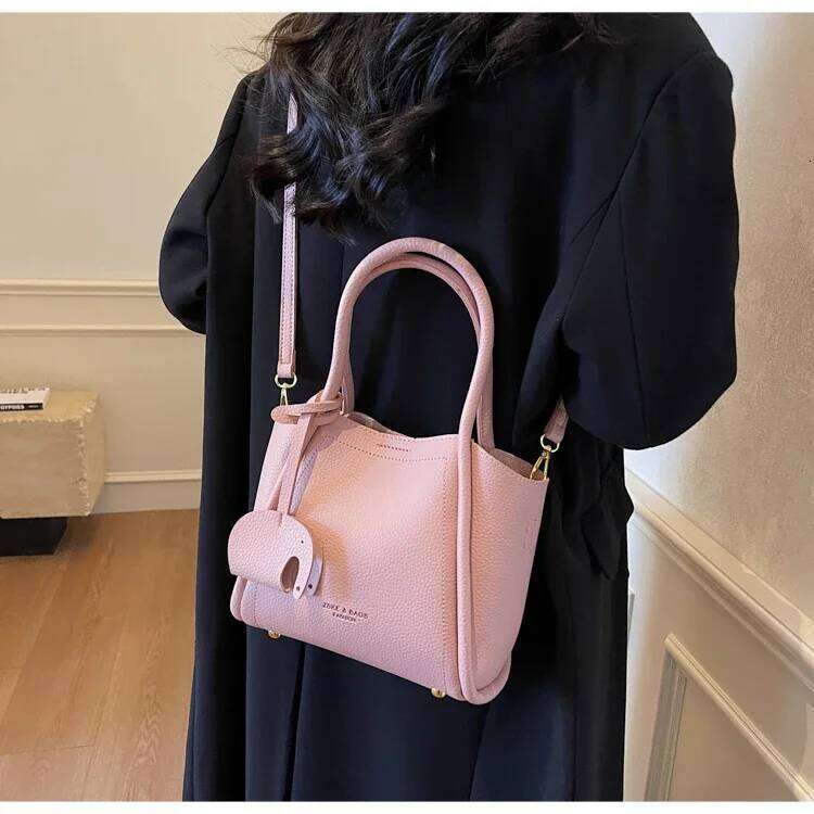 Solid Color Leather Tote Bag - Unique Crossbody Strap Design, Minimalist Vintage Style With Fashionable Letter