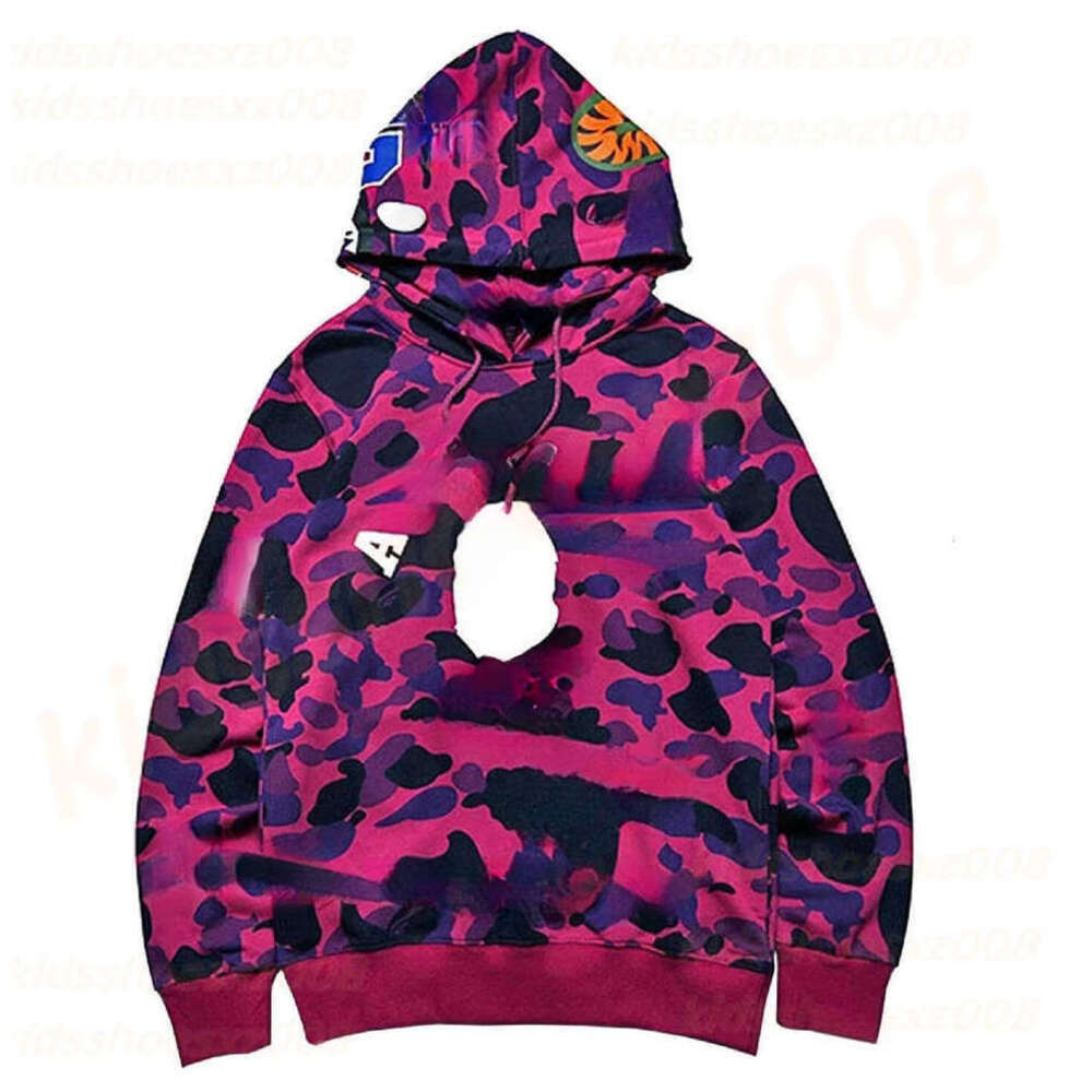 Bapetshirtes Designer T Shirt Bapehoodys Spider Hoodie Pantalones Cortos Polo Tracksuit Denim Hoodie Shark Trendy Kids Sweatshirt Flared Jeans Patagoia Jacket