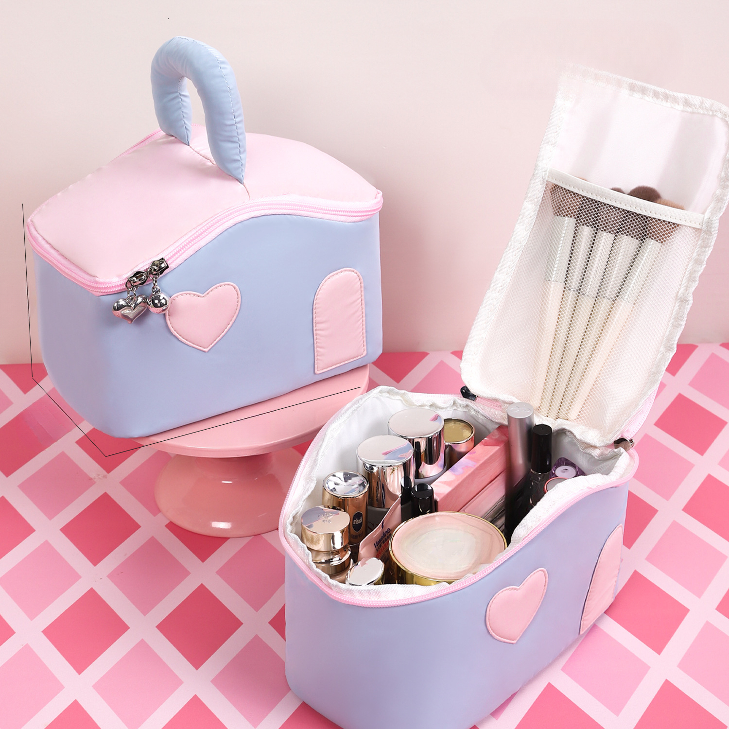 2025 autumn new color elegant blocked cabin makeup bag niche lightweight cute large bag capacity women s cosmetics storage bag travel grooming bag des