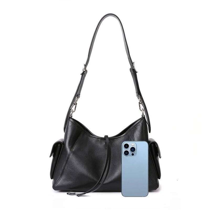 Fashionable Simple High-End Tote Bag With Large Capacity Versatile Texture And Elegant Single-Shoulder Women's Bags