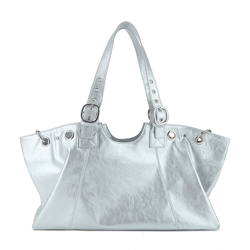 Autumn New Women s Shoulder Bag Korean Style New Rivet Denim Bag Spicy Girl Commuting Shoulder Bag Autumn New Designer Bag Large Capacity Handbag Armp