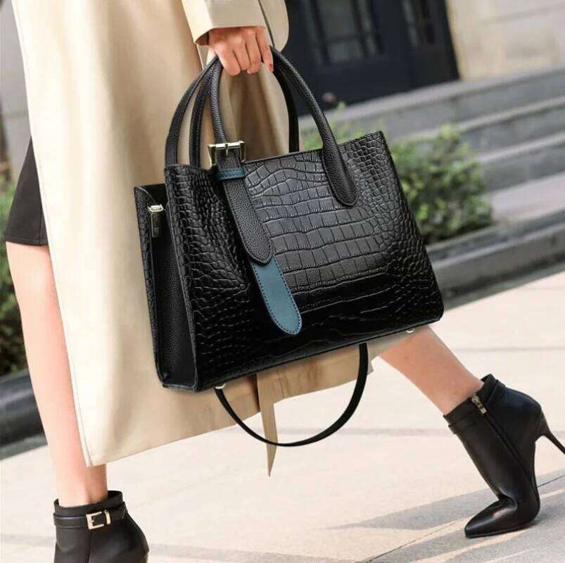 PU Leather Women's Alligator Print Handbag Stylish Zipper Two-Hand Handle Handbag - Perfect For Work And Office Use