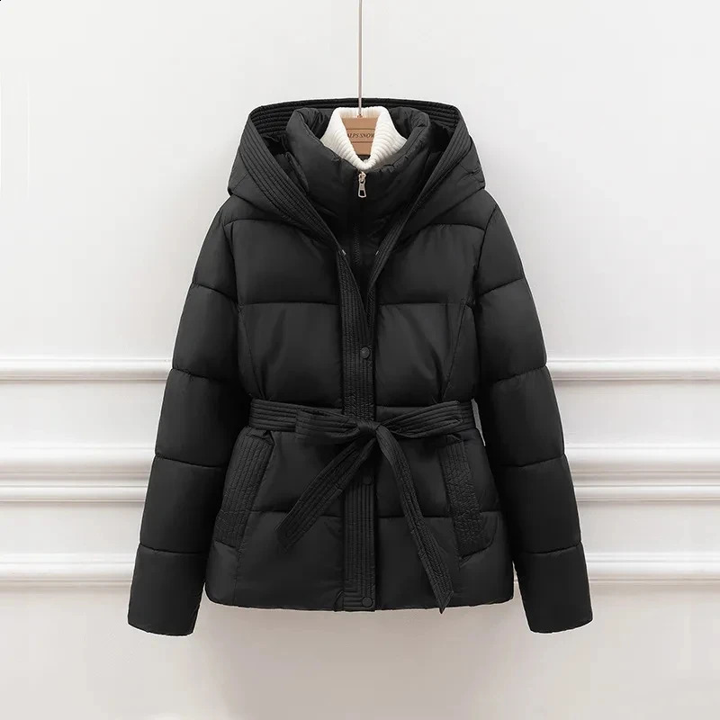 Womens Down Cotton Padded Jacket 2024 Short Loose Korean Version Ladies Outerwear Comfortable Elegant Lady Winter Parka Coat 250827