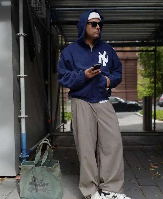 New Personalized Fashion Printed Hooded Sweatshirt Y2k Street Clothing Letter Pattern High Quality Hoodies Couples Selling