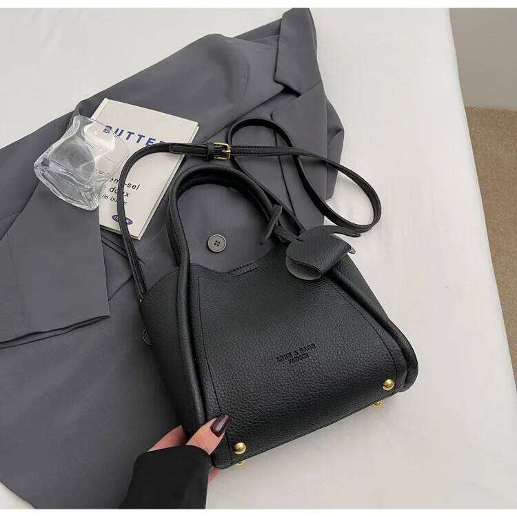 Solid Color Leather Tote Bag - Unique Crossbody Strap Design, Minimalist Vintage Style With Fashionable Letter