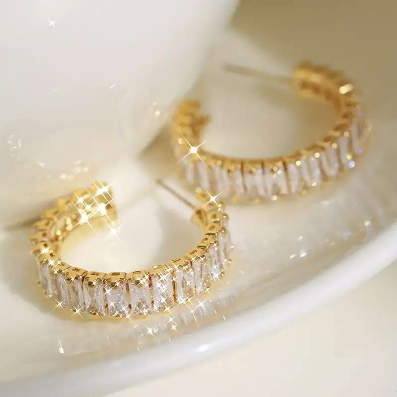 Light High-End White Zircon C-Shaped Earrings Hoop Niche Personality Jewelry Elegant Heavy Craft New Trendy Ear Accessories