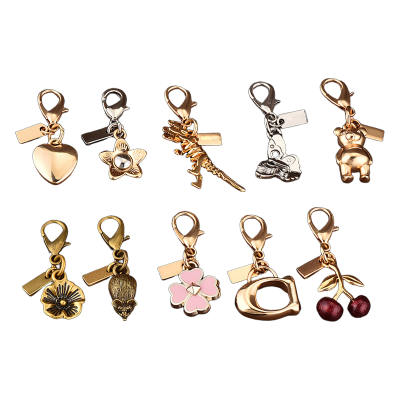 Designer Bag Charm Keychain Fashion Womens Keychain Dinosaur Cherry Alphabet Vintage Cool Pattern Refreshing Style co ch Keyring Hangings key chain women