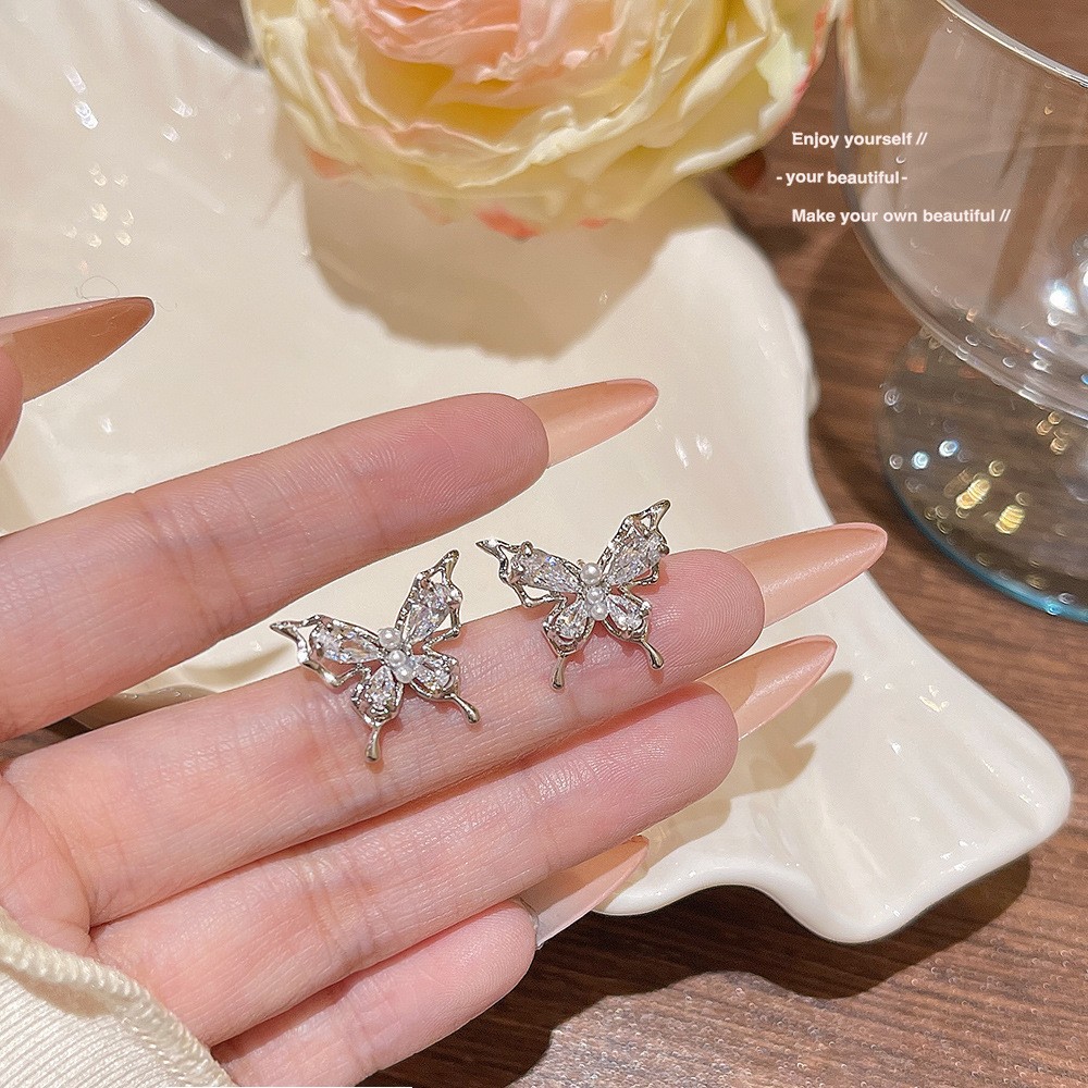 Exquisite butterfly earrings insect earrings party fashion all-match women's earrings exquisite jewelry
