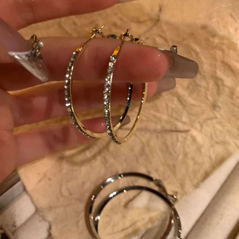 Shop Owner Highly Recommended Super Shiny Dia-Studded Hoop 2024 New Unique Earrings for Women with Square and Round Faces