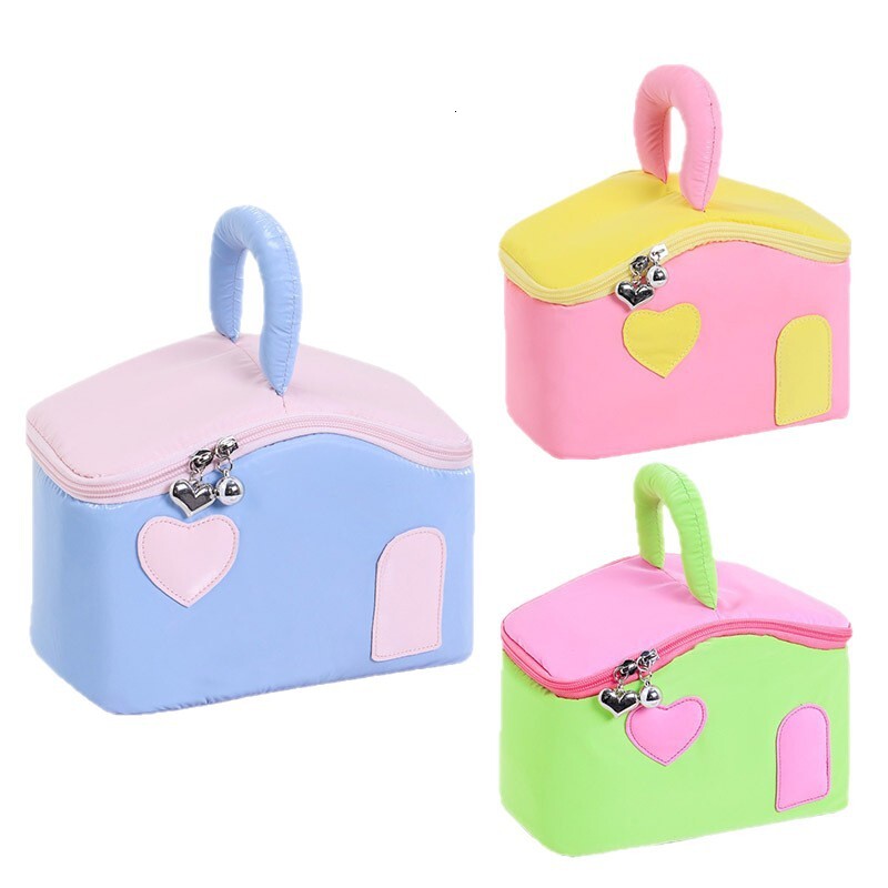 2025 autumn new color elegant blocked cabin makeup bag niche lightweight cute large bag capacity women s cosmetics storage bag travel grooming bag des