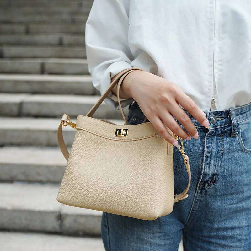 Women's Cow Leather Travel Shoulder Ladies Soft Cowhide Retro Fashion Handbags Female Designer Crossbody Bags Lady