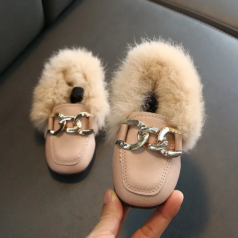 Kids Fur Shoes Children Velvet Baby Girls Warm Flats Toddler Black Princess Loafer Chain Moccasin For Winter 250828