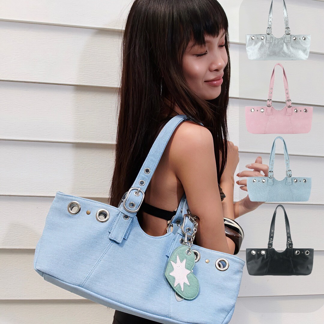 Autumn New Women s Shoulder Bag Korean Style New Rivet Denim Bag Spicy Girl Commuting Shoulder Bag Autumn New Designer Bag Large Capacity Handbag Armp