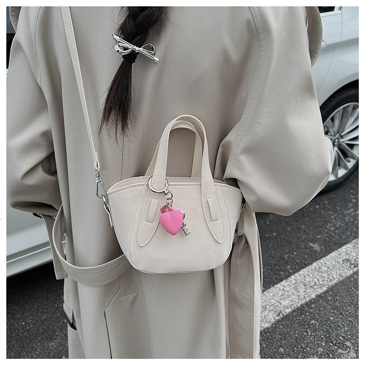 Autumn New Women s Shoulder Bag Retro Niche Leopard Print Women s Handbag Autumn And Winter New Casual Women s Crossbody Bag New Designer Bag