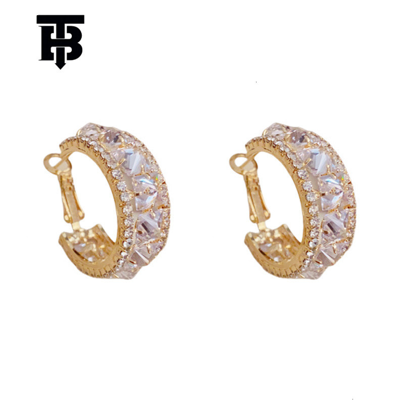 Free Shipping For New Designer Accessories Retro Zircon Geometric C-shaped Earrings For Women Light Luxury Unique Personality Elegant High-end Hoop Ea