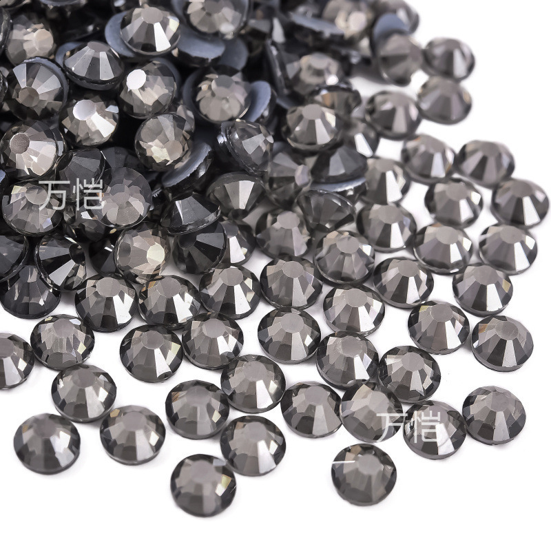 14400 pieces of bulk wholesale Tanzania sparkling non repaired rhinestone nail diamond nails for nail charm nail art decoration para unas 241015