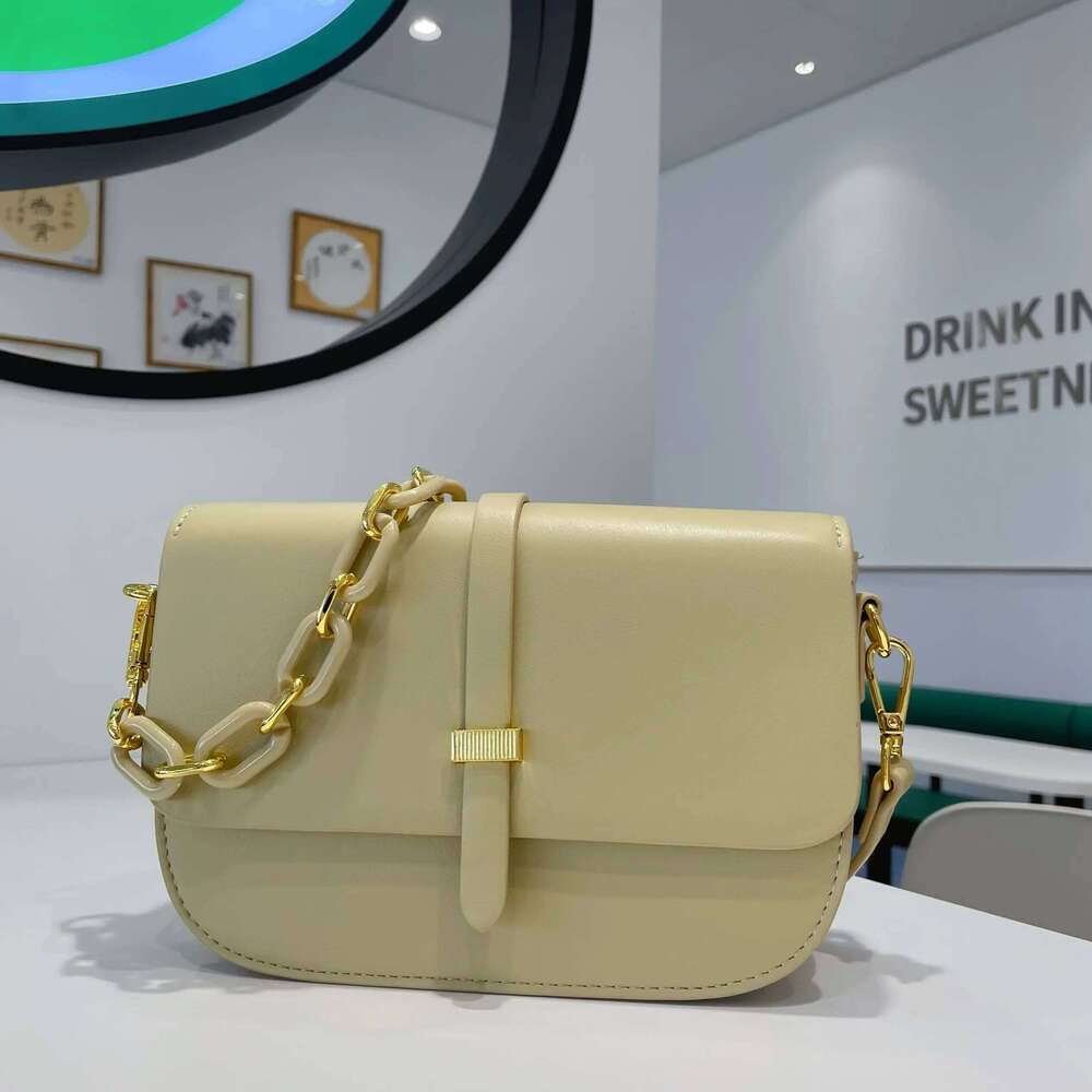 High-End Solid Color Leather Tote Paris Fashion Vintage Crossbody Handbag Elegant And Minimalist Women's Shoulder Bag