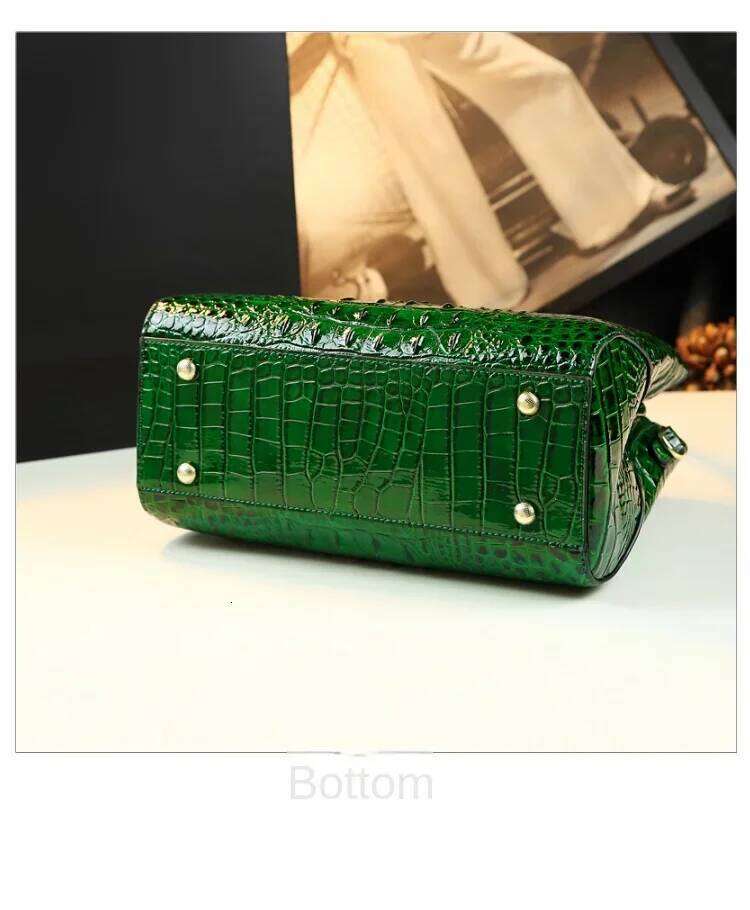 Women's Tote Bags Crocodile Pattern Women Handbags 2023 Genuine Leather Mother Large Capacity Portable Shoulder Messenger Bag