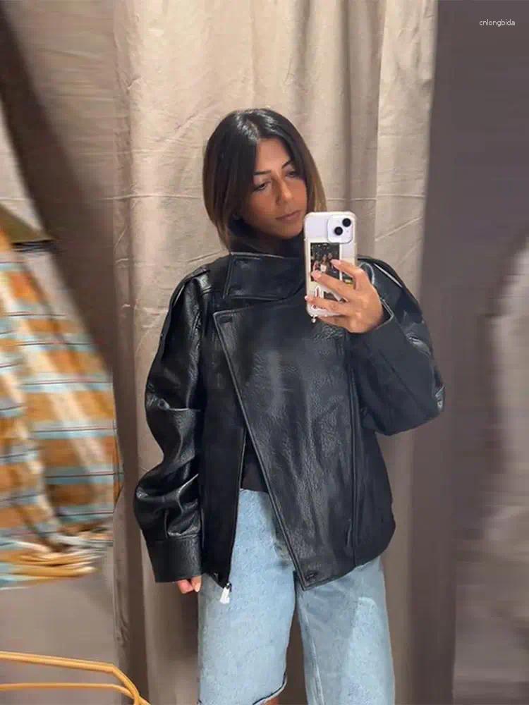 Women's Jackets Street Stand Collar Leather Jacket Loose Long Sleeve Zipper Pockets Female Coats 2025 Autumn Lady Locomotive Outerwear