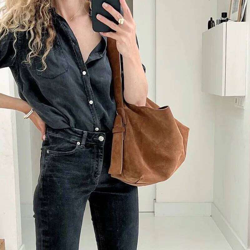 Faux Suede Tote Bags For Women Designer Handbag And Purse New In Vintage Large Capacity Chain Commuting Shoulder