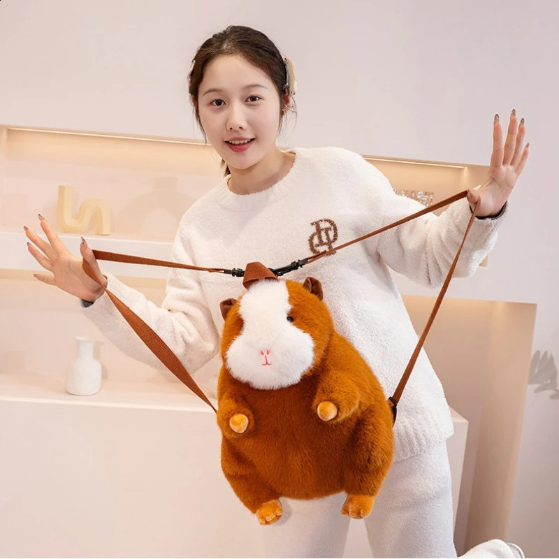 Cute Cartoon Guinea Pig Plush Backpacks Soft Stufted Dolls Kawaii Piggy Plushies Bag Childrens Backpack Womens Handbag 250828