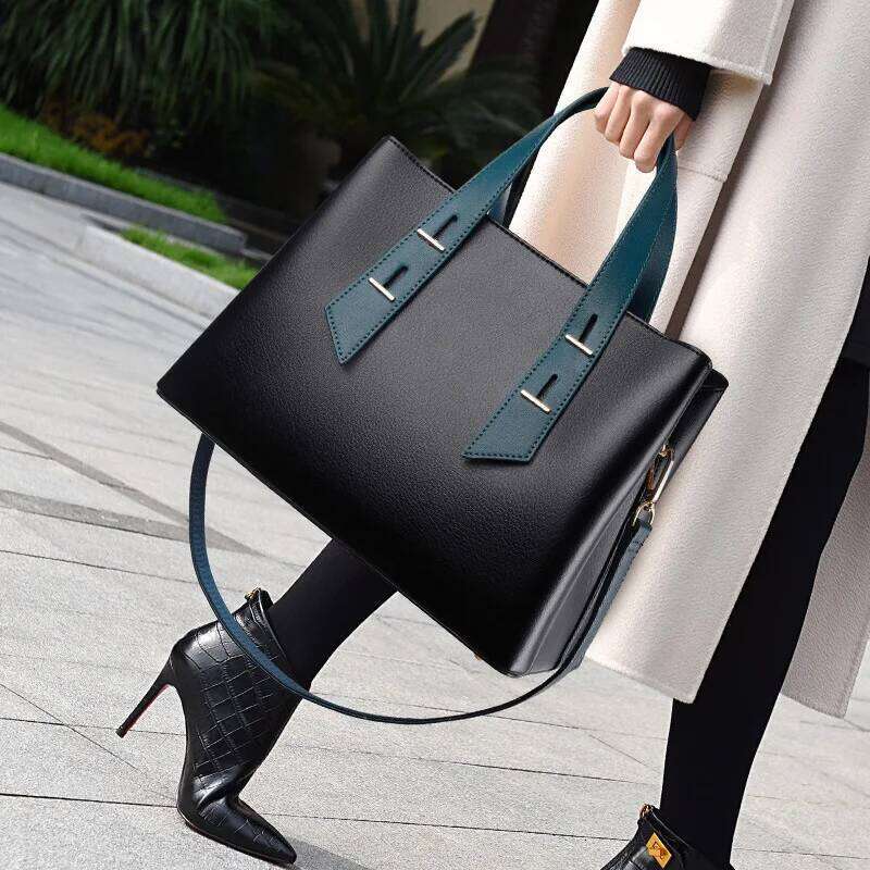 New Large Capacity For Women Minimalist Women's Bag Single Shoulder Crossbody Bag High-End Texture Handbag