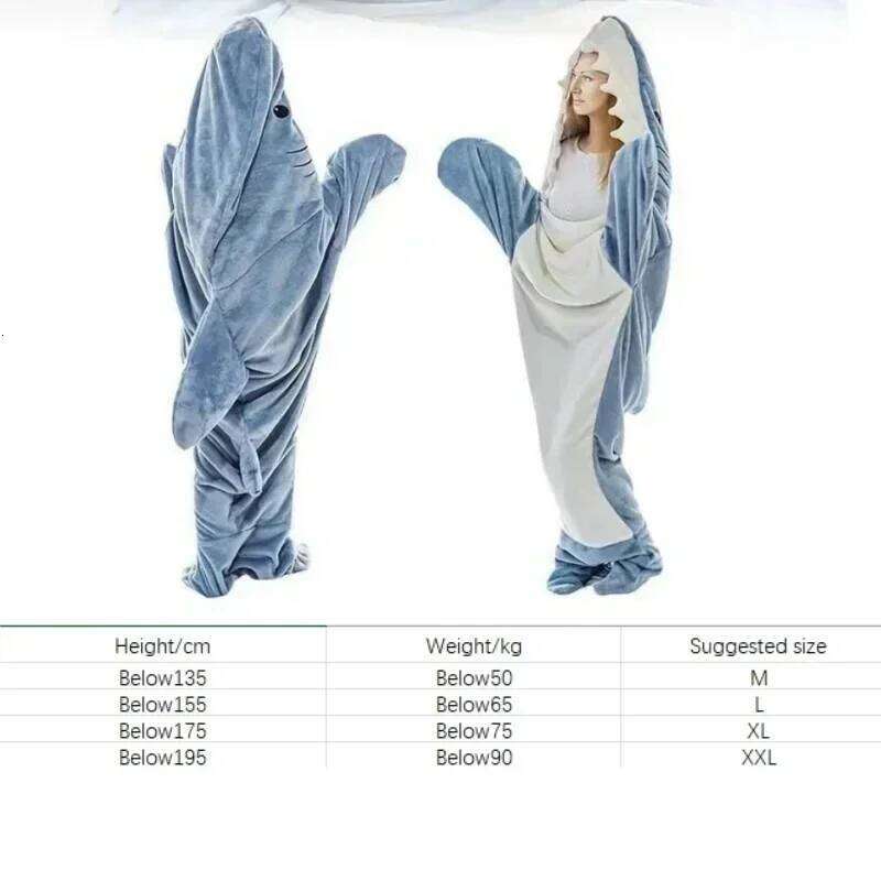 Cartoon Pamas Sleeping Bag Robe Shark Blanket Megalodon Gown Adult Homewear Plaid Comfy Bathrobe Wearing a blanket