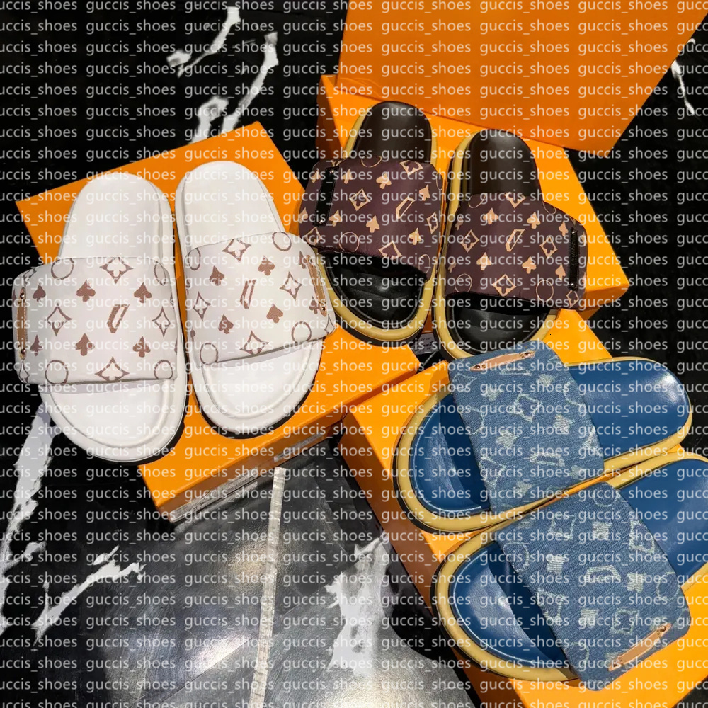 Designer Pool Pillow Sliders Women Men Sandals slippers Flat Comfort Mules lvlys Slides sandles Classic Prints Embossed Summer Sandal Black vintage sandale Shoe 16
