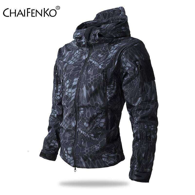 Lurker Shark Skin Soft Shell Tactical Men Winter New Waterproof Fleece Hooded Coat Hunt Clothes Outdoor Camouflage Jacket