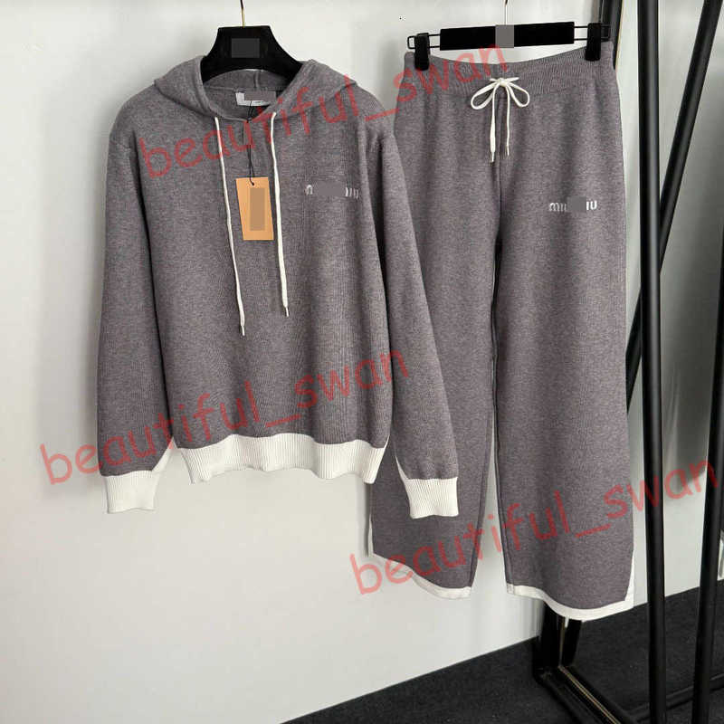 Designer Women's Tracksuits 25 New Knitted Set Embroidered Letters Hooded Color Block Pullover Knitted Sweatshirt High Waist Straight Leg Pants Suits Two Piece set