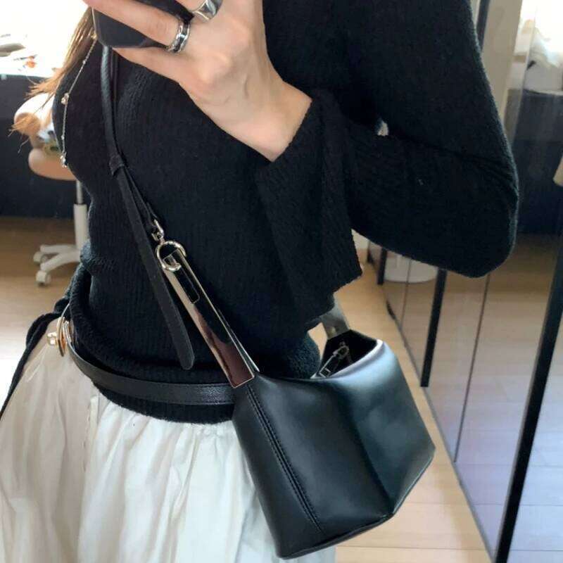 Genuine Leather Handbag Women New Elegant Fashion Exquisite Black Crossbody Bags High Quality Trend Designer Shoulder Bag
