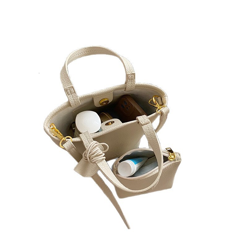 Autumn New Women s Shoulder Bag Minimalist Niche Women s Hand held Basket Bag Autumn New Designer Bag New Texture Bucket Bag Commuter Women s Crossbod