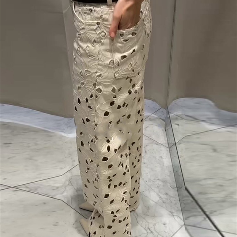 Hole White High Waist Womens Jean Fashion Flower Hollow Out Loose Female Denim Trousers 2025 Summer Autumn Streetwear Jeans Z260313
